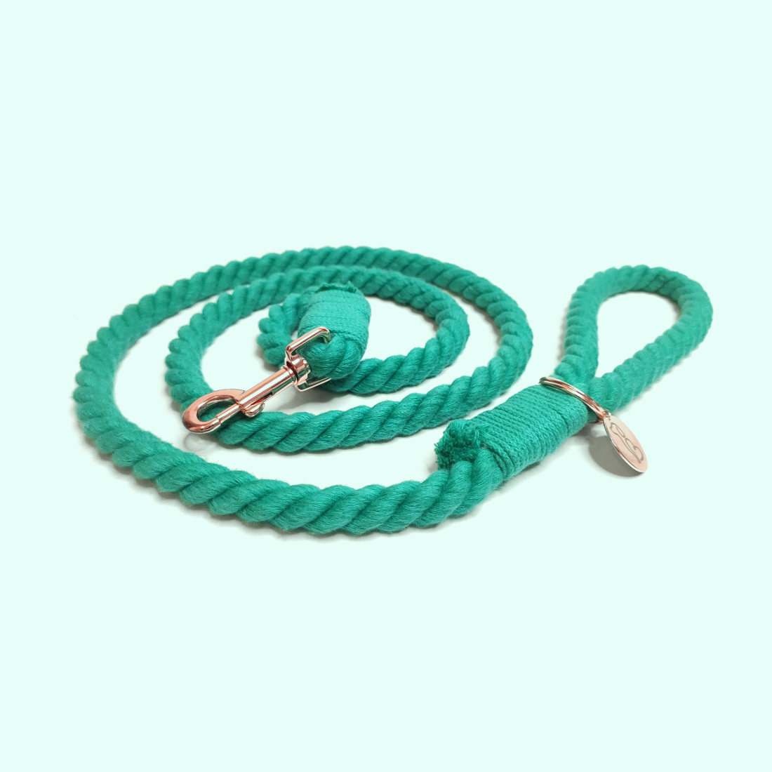 Emerald leash